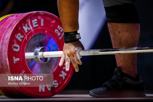 رقابت ۲ نماینده کشورمان در وزنه‌برداری فوق سنگین جهان به صورت زنده پخش می‌شود