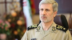 فرمانده کل ارتش: اگر دشمن پای خود را به خاک ایران بگذارد، با هر چه در دست داریم با آن‌ها می‌جنگیم