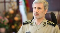 فرمانده کل ارتش: باید آن‌قدر تلخی در کام دشمن بریزیم که از آن سوی دنیا نگوید «نقشه ایران را عوض می‌کنم»