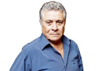 بهروز وثوقی ساواکی بود؟