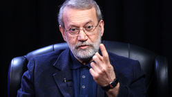 لاریجانی: برخی از زعمای سیاسی هنوز حساسیت موقعیت فعلی را درک نکرده‌اند؛ به محض رخ دادن یک حادثه راحت به جان هم می افتند