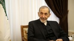 ولایتی: اکنون نقشه کریدورهای منطقه را نه با تهدیدهای واشنگتن، بلکه با واقعیت‌های میدانی تهران می‌نویسند