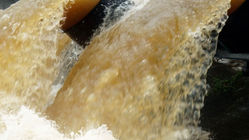 تصفیه فاضلاب صنعتی: ضرورتی برای حیات، فرصتی برای آینده