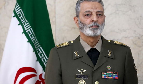 رئیس ستادکل نیروهای مسلح: ارتقای توان دفاعی و هجومی نیروهای مسلح تعطیل‌پذیر نیست
