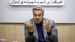 عضو کمیسیون اقتصادی مجلس: صادرات غیر نفتی از حدود ۳۲ میلیارد دلار، به ۲۷ میلیارد دلار رسیده است