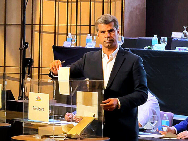 هادی ساعی برای انتخابات هیات اجرایی فدراسیون جهانی تکواندو کاندید شد