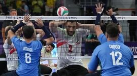 مردان والیبال نشسته ایران در قهرمانی جهان مقابل لهستان به پیروزی رسیدند