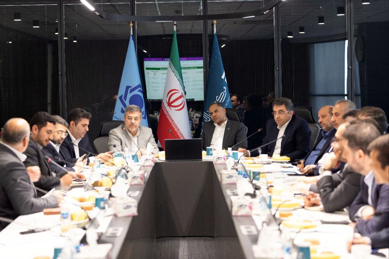 تامین مالی ارزی ۹۵۰ میلیون یورویی تامین سرمایه خلیجفارس برای ۶ طرح بزرگ پتروشیمی