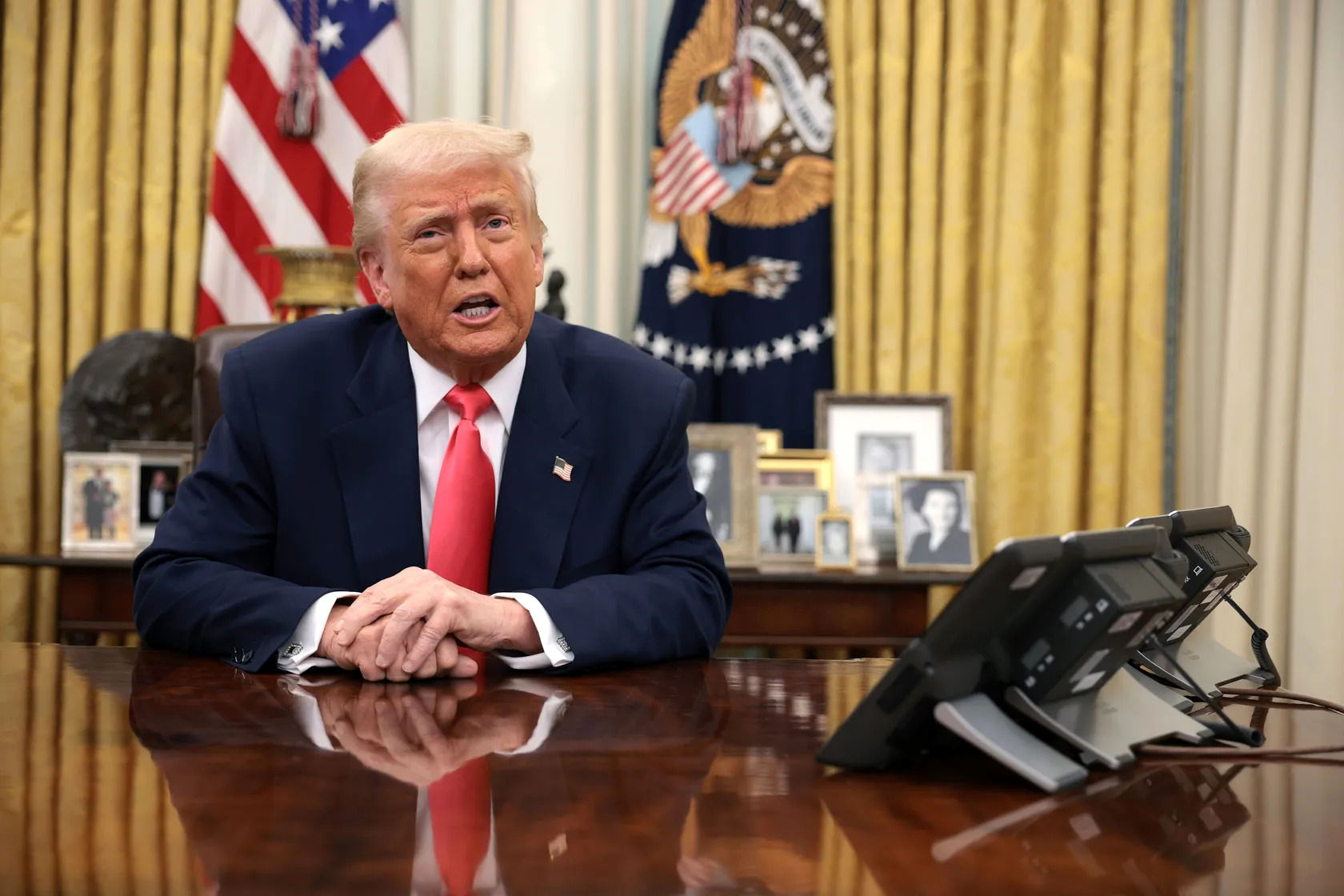 تبعیض در جام جهانی؛ بازیکنان ویزا می‌گیرند، هواداران محروم می‌مانند