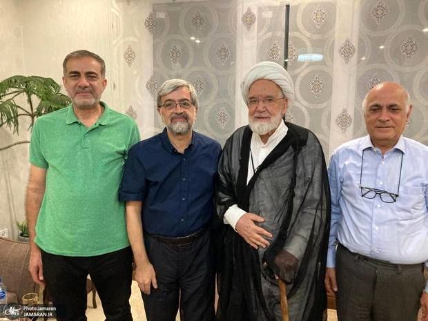 ملاقات مشاوران میرحسین موسوی با مهدی کروبی
