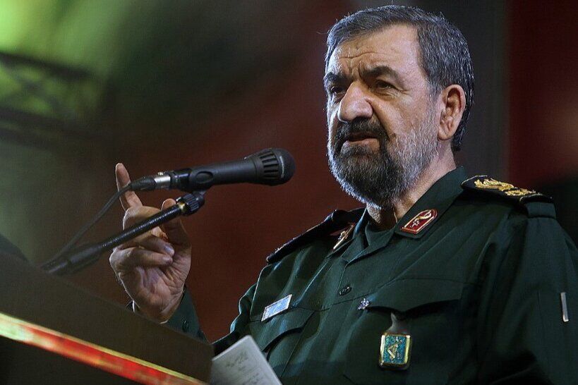 محسن رضایی خطاب به آمریکا: بنیان&zwnj;تان درهم خواهد شکست