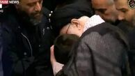 ویدئو| دلجویی رهبری از فرزندان «شهدای خدمت»