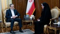 مهدیه اسفندیاری پس از دیدار با عراقچی: پیام مردم ایران را مبنی بر اینکه پشت ایشان هستیم، به وی منتقل کردم