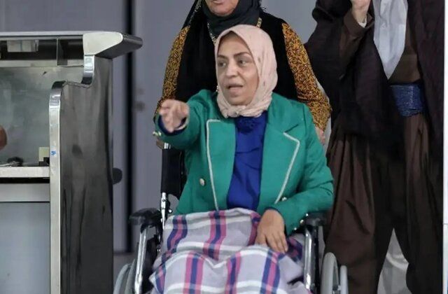 ساناز سماواتی در نقشی متفاوت در نون خ ظاهر شد