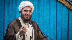 حاج علی‌اکبری: دشمن اگر غلطی کند، موشک‌های ما، دودمان آنها را به باد خواهد داد