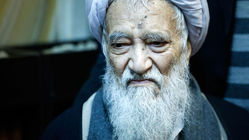 واکشن رئیس مجلس خبرگان به بازگشت کاظم صدیقی به نماز جمعه: موقعیت ایشان مانند گذشته نیست و نظر مردم تغییر کرده است