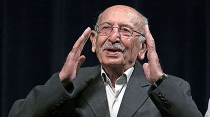 عکس | جمشید مشایخی ۳۸ ساله در کنار مرتضی احمدی ۴۸ ساله؛ سال ۱۳۵۱