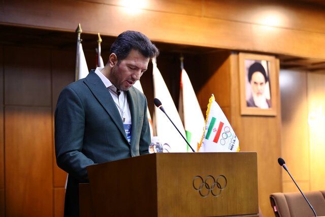 شادی: اعترض حق ورزشکار است