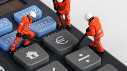 حقوق کارگران عمانی ۴۴ برابر کارگران ایرانی است