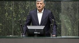 نماینده مجلس: در مجلس جمعی بسیار محدود وجود دارند که تعدادشان حتی به ده نفر هم نمی‌رسد، اما صدایشان بلندتر از وزن واقعی‌شان در مجلس است