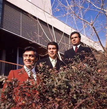 حاشیه‌های بازگشت معین به ایران تمامی ندارد/ نقد اتهام هنری کیهان علیه میرحسین موسوی و محمد خاتمی