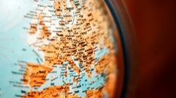 دلیل دو پایتختی بودن برخی کشورها چیست؟