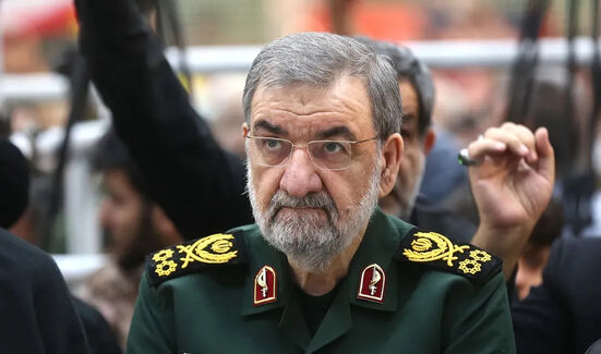رضایی: انصارالله یک واحد نظامی ایرانی نیست/ همه بدانند اقدام علیه ایران هزینه دارد/ تنگه هرمز تحت کنترل ایران است و ما آن را مدیریت می‌کنیم