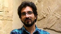 بازداشت غیرمنتظره استاد برجسته ایرانی در آمریکا؛ دکتر وحید عابدینی در فرودگاه اوکلاهاما بازداشت شد 