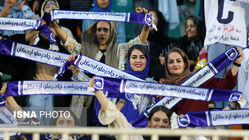 سرپرست باشگاه چادرملو: تیم‌های پولدار بازیکنان را وسوسه می‌کنند/ تا آماده شدن ورزشگاه نصیری در تهران میزبانی می‌کنیم