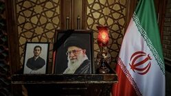 تعویق مراسم بزرگداشت رهبر شهید انقلاب