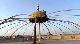 تداوم نیم‌قرن ارادت/ «پوش‌کشی» حسینیه ارشاد مهریز برای استقبال از محرم انجام شد
