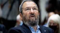 نخست‌وزیر سابق اسرائیل: برای باز کردن تنگه هرمز، باید دو لشکر آمریکایی را مستقر کنید و برای ماه‌ها منتظر بمانید
