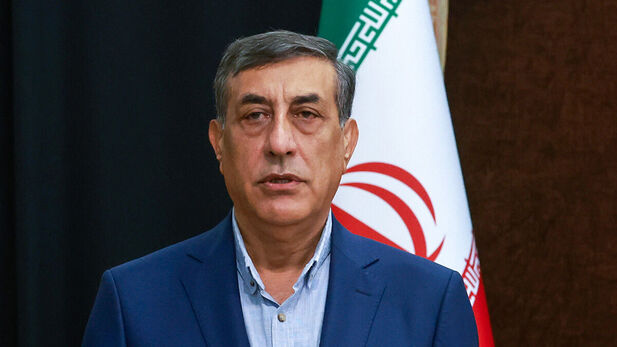 معاون رئیس جمهور:  تولید کشور مدیون صنایع است و برق و گاز آنها نباید قطع شود/ پاسخ جنگ اقتصادی، تولید است