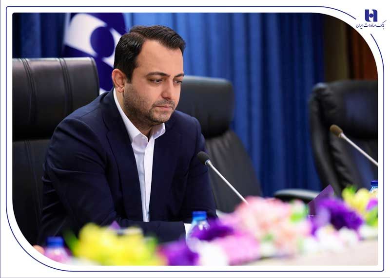محسن سیفی: استراتژی ۱۴۰۴، حفظ و ارتقای جایگاه بانک صادرات ایران در نظام بانکی است 