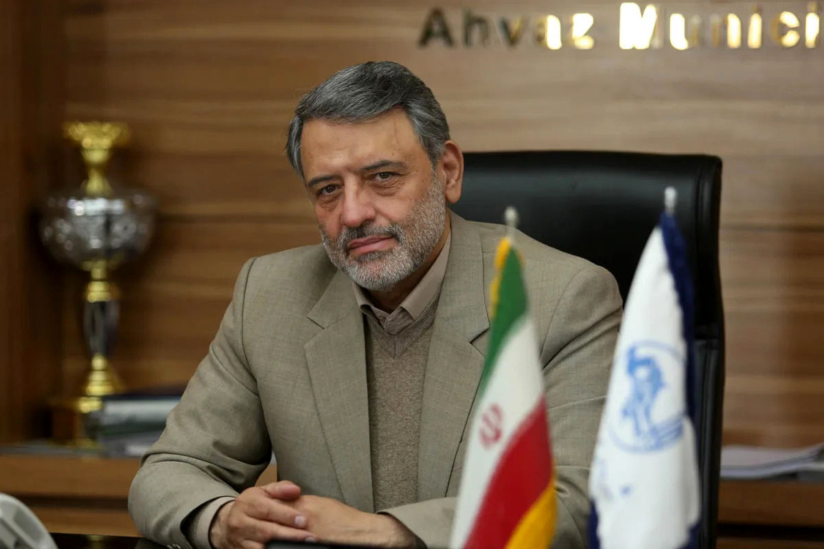 کیهان: شهردار اهواز با توصیه علما کناره‌گیری کرد