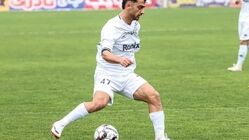 مهاجم پرسپولیس برای گل‌گهر به زمین می‌رود