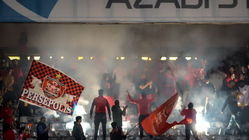 قبح فحاشی روی سکو شکسته شده است