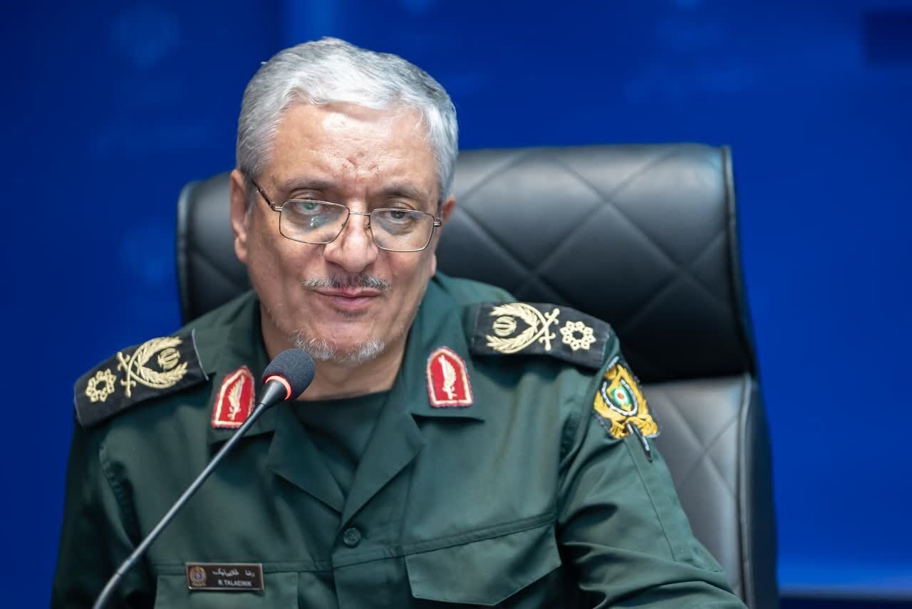 سخنگوی وزارت دفاع: ایران تا تسلیم دشمن به رزم ادامه می‌دهد