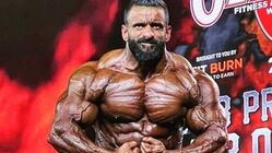 هادی چوپان به رفتار ناشایست با یک کودک پاسخ داد