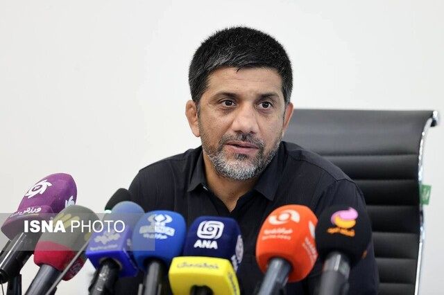 دبیر: به نامه آذربایجان درباره معصومی پاسخ ندادم/ مسئولان به جای رفتن به فرودگاه، سر کیسه را شل کنند