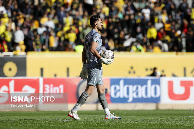 دستمزد دروازه‌بان باید از سایر پست‌ها سنگین‌تر باشد