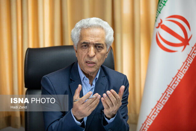 نباید نگران تبدیل خانه‌های قدیمی به کافه بود