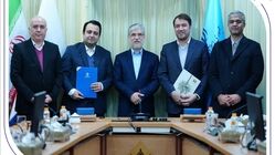 تفاهم‌نامه توسعه همکاری وزارت علوم، تحقیقات و فناوری و بانک صادرات ایران امضا شد / سیمایی صراف: امروز علم و فناوری یک ابزار ضروری برای امنیت کشور است / سیفی: یکی از افتخارات بانک صادرات ایران، خدمت به دانشگاه و عرصه علم است